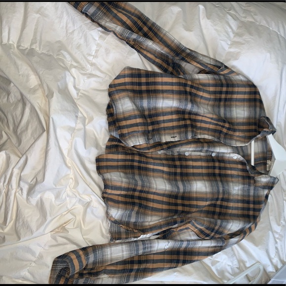 Cropped tan white and black flannel - Picture 1 of 2
